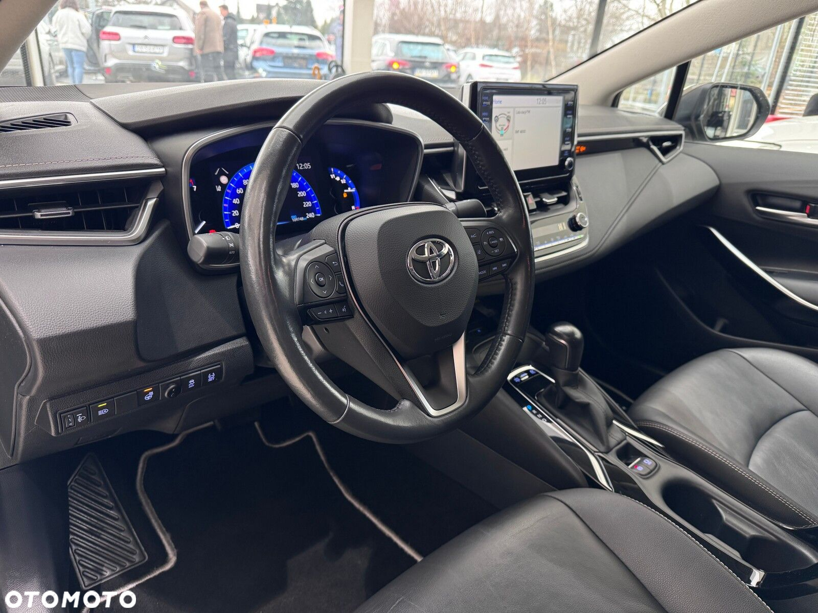 Toyota Corolla - 8