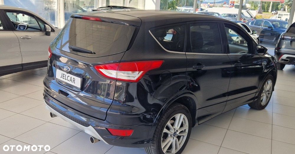 Ford Kuga 2.0 TDCi AWD Titanium - 11