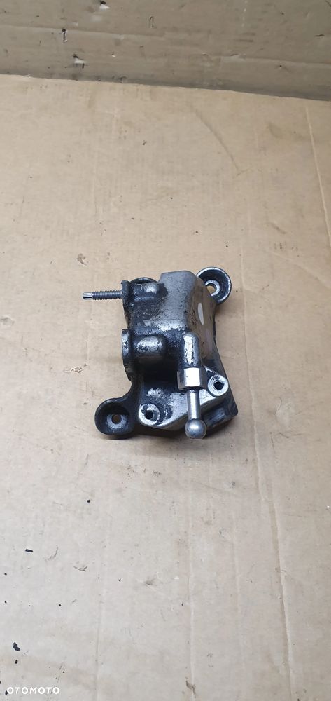 Łapa mocowanie skrzyni biegów Citroen Jumper 2.0 HDI AdBlue Euro 6 9816728980 - 1