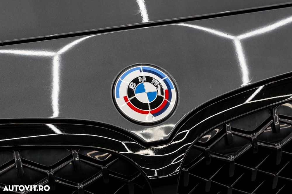 BMW M1 M135i xDrive AT - 28