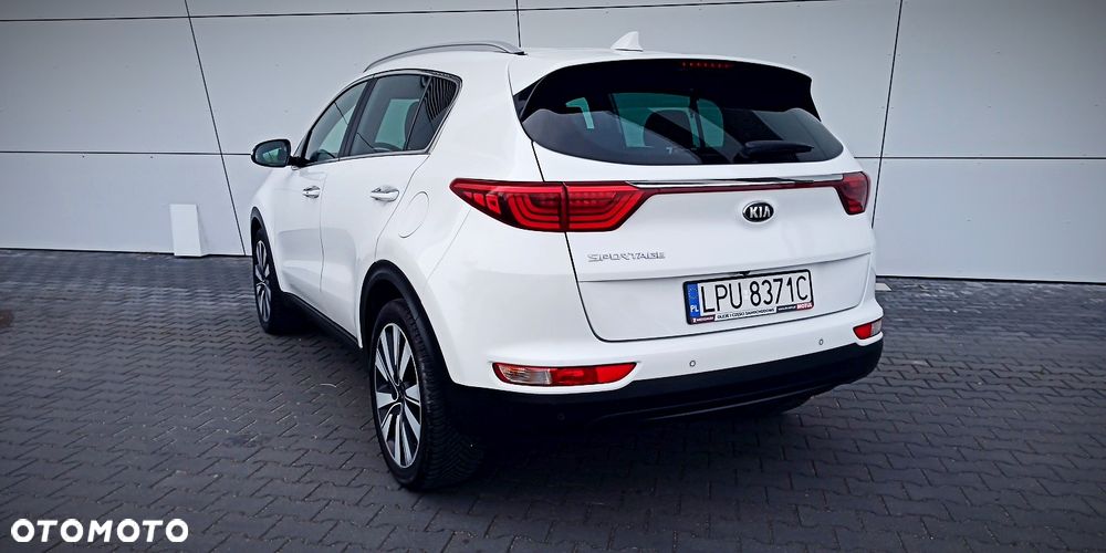 Kia Sportage 1.7 CRDI 2WD ISG Dream-Team Edition - 10