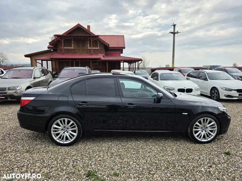 BMW Seria 5 523i Aut. Edition Exclusive - 4