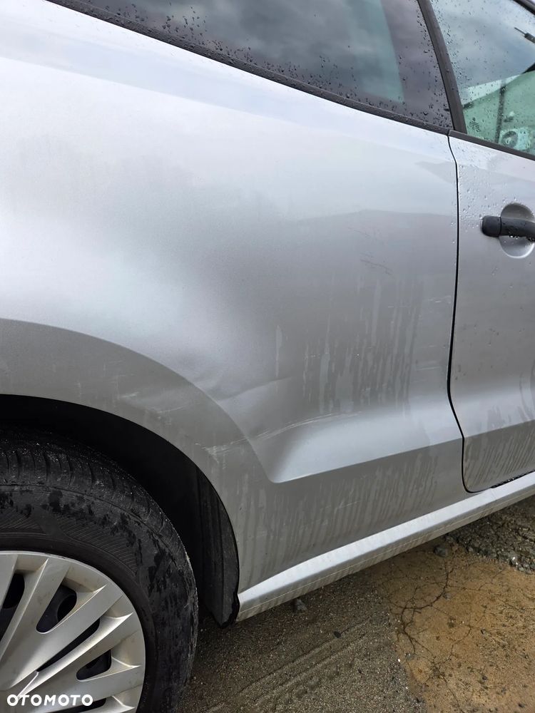 Volkswagen Polo 1.6 TDI DPF Highline - 10