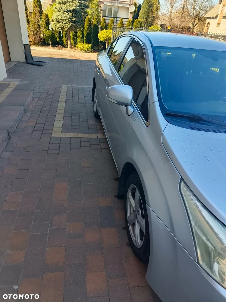 Toyota Avensis 2.0 D-4D - 6