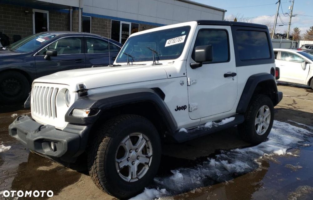 Jeep Wrangler - 10