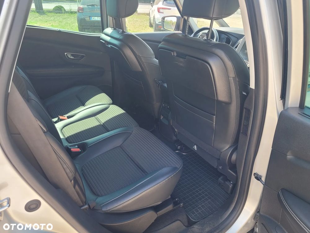 Renault Scenic 1.6 dCi Energy Limited EU6 - 17