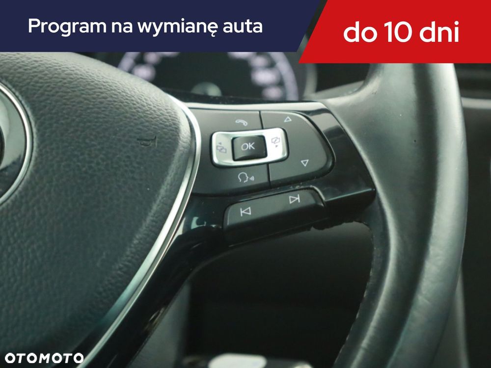 Volkswagen Golf - 18