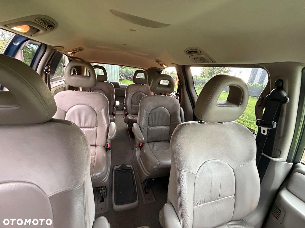 Chrysler Grand Voyager 3.3L AWD Limited - 9