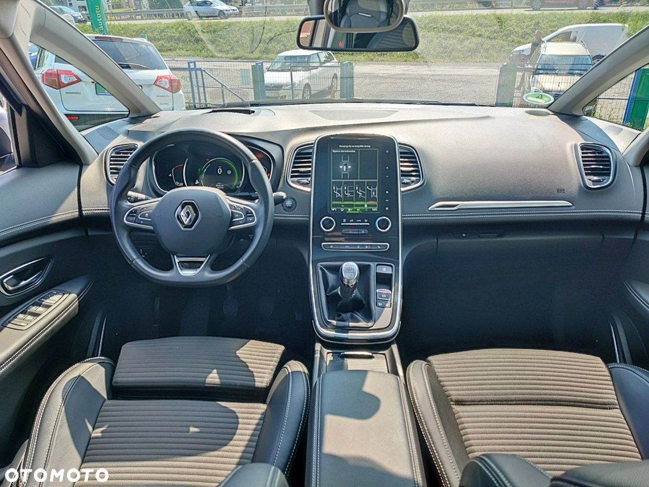 Renault Scenic TCe 160 GPF BOSE EDITION - 12