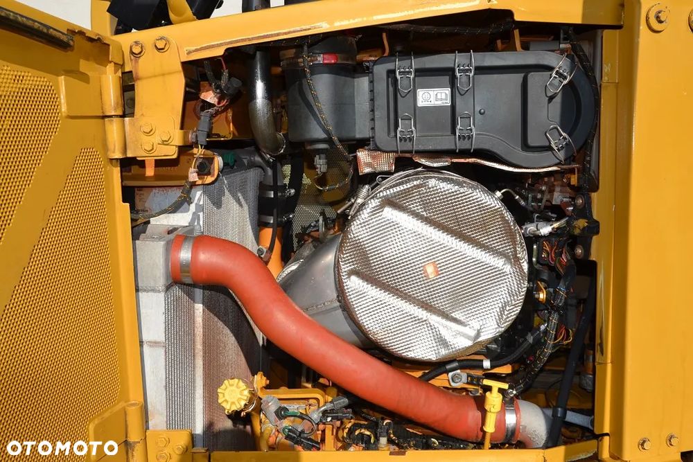 Caterpillar D6T LGP - 17
