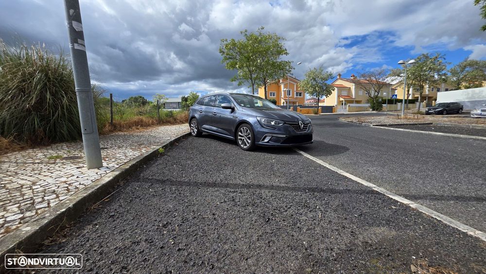 Renault Mégane Sport Tourer 1.5 Blue dCi GT Line - 6