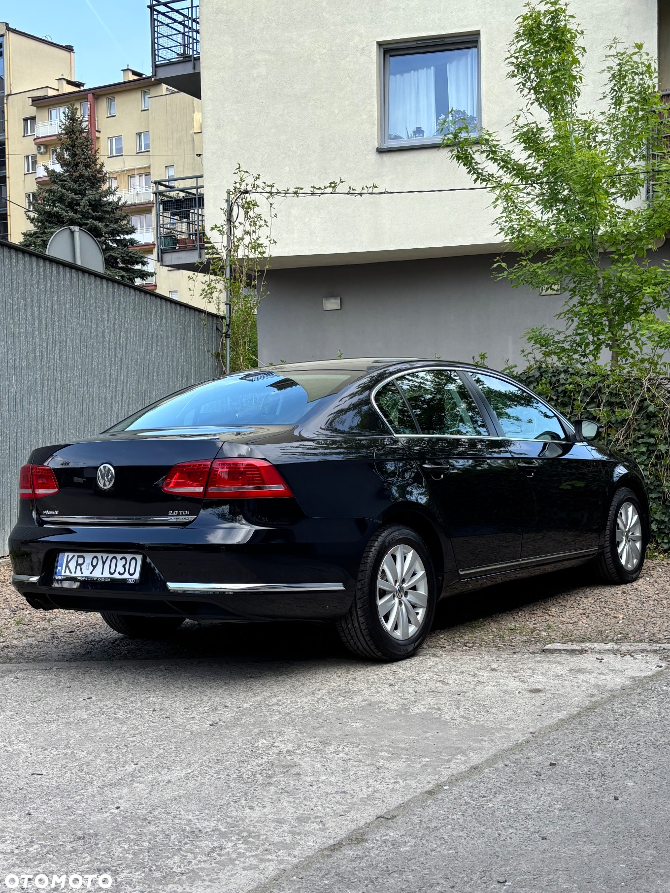 Volkswagen Passat 2.0 TDI Comfortline DSG - 4
