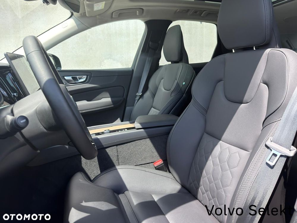 Volvo XC 60 - 31