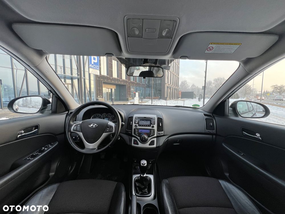 Hyundai i30 1.4 Edition Plus - 23