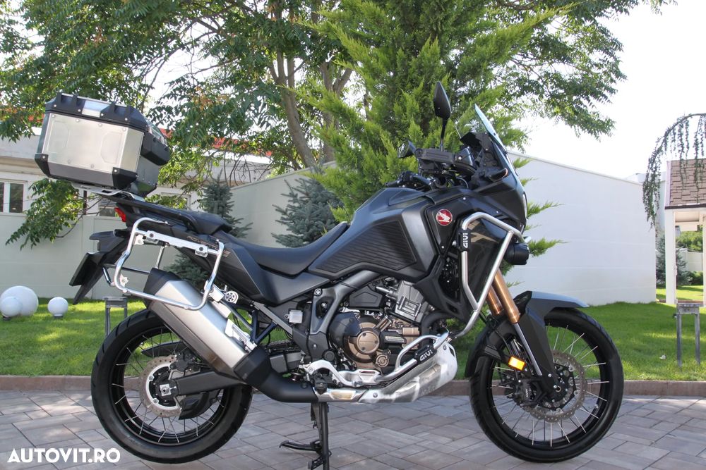 Honda Africa Twin - 1