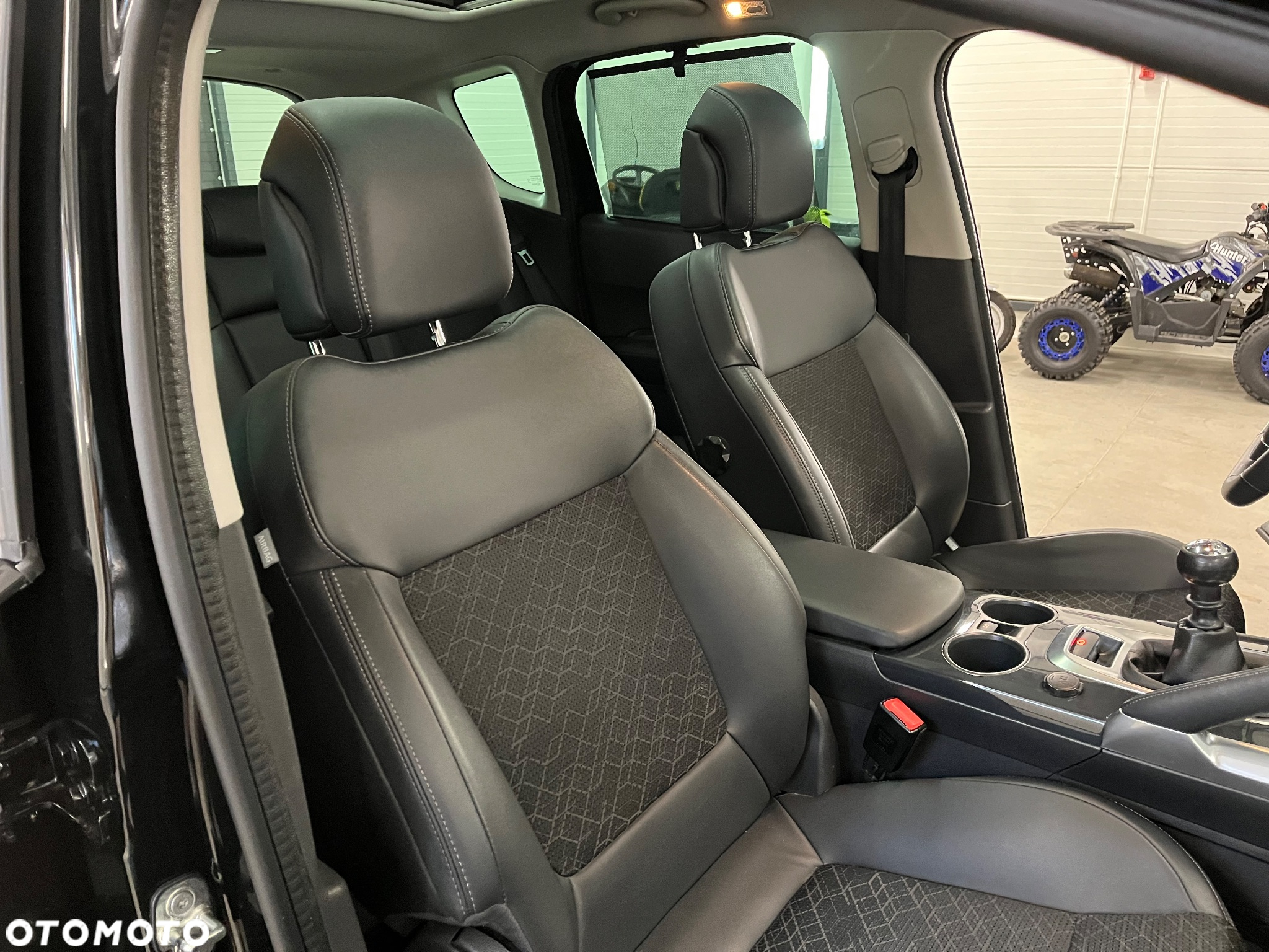 Peugeot 3008 1.6 BlueHDi Allure S&S - 21