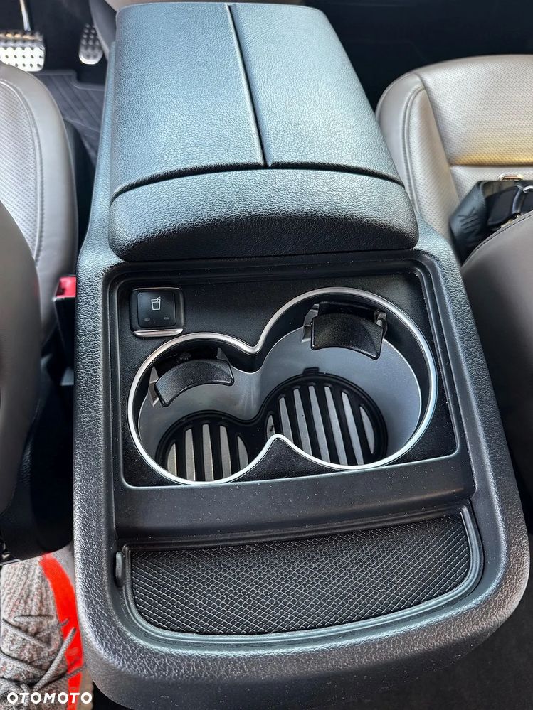 Mercedes-Benz Klasa V ver-300-d-4--matic-avantgarde-9g--tronic-ekstra-d- - 5