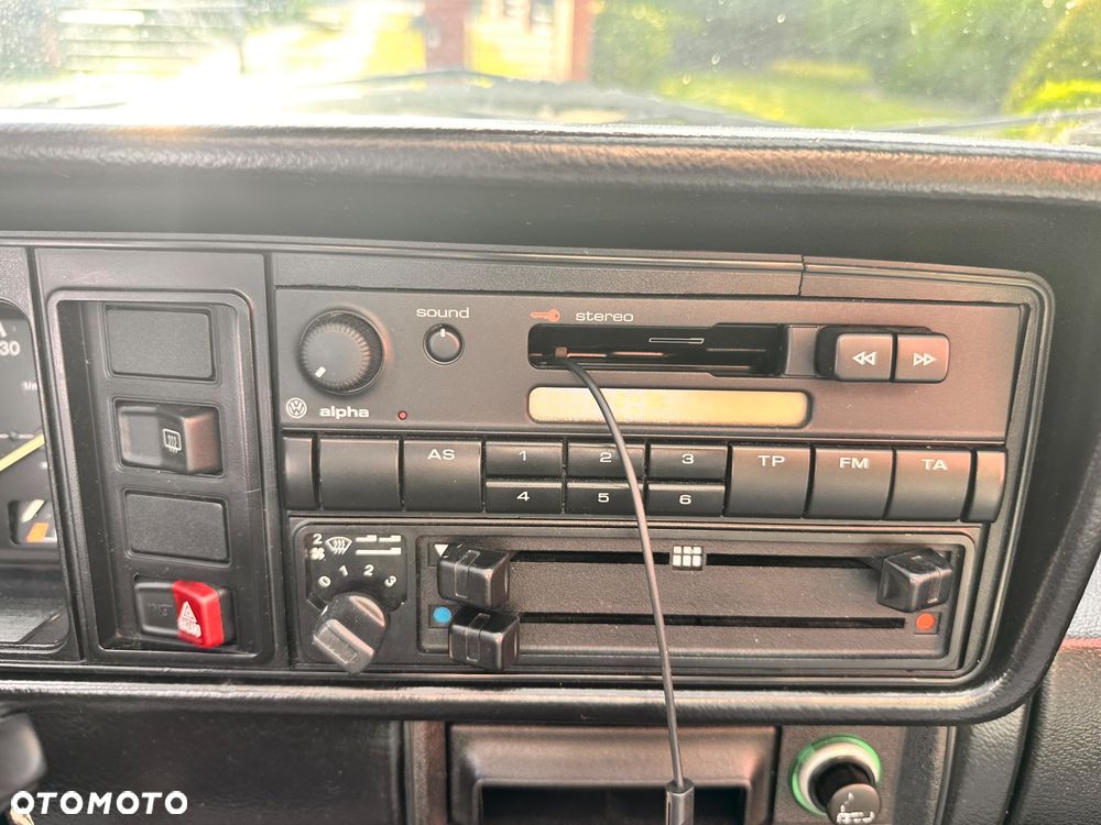 Volkswagen Golf Cabriolet 1.8 GL - 15