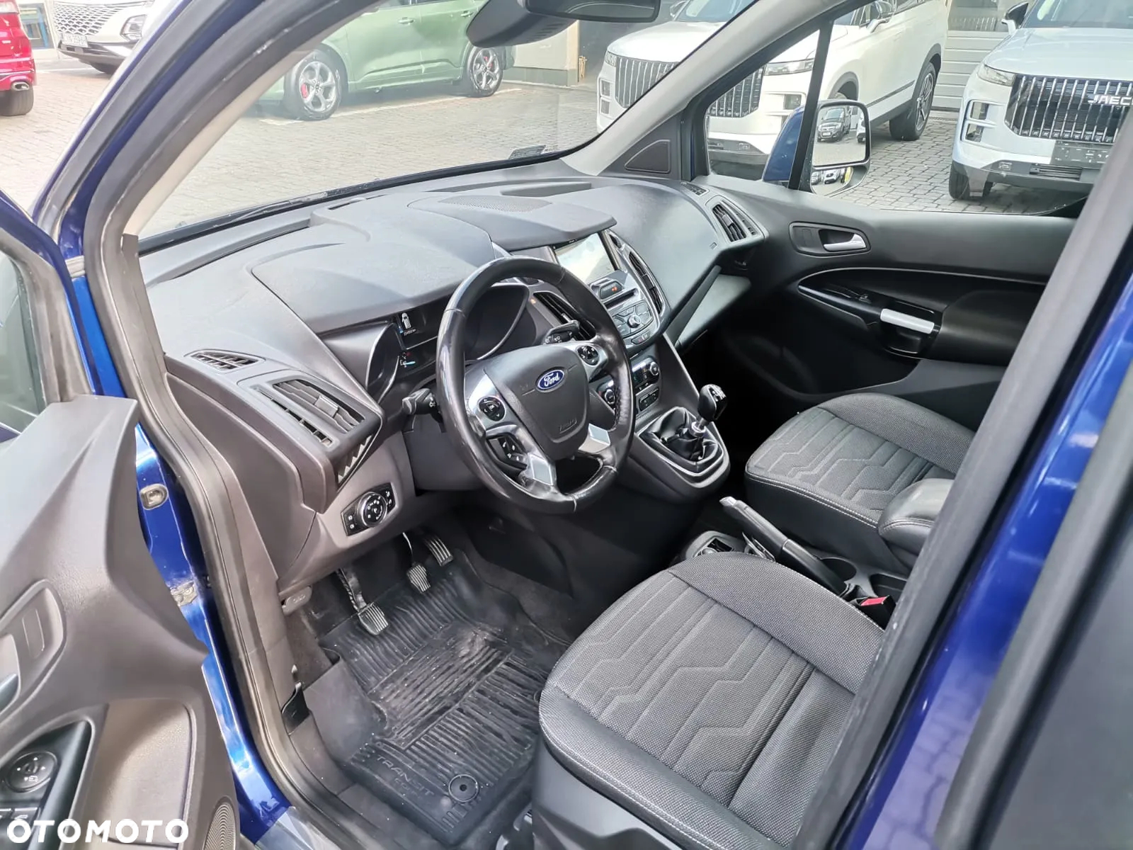 Ford Tourneo Connect 1.5 TDCi Titanium - 12