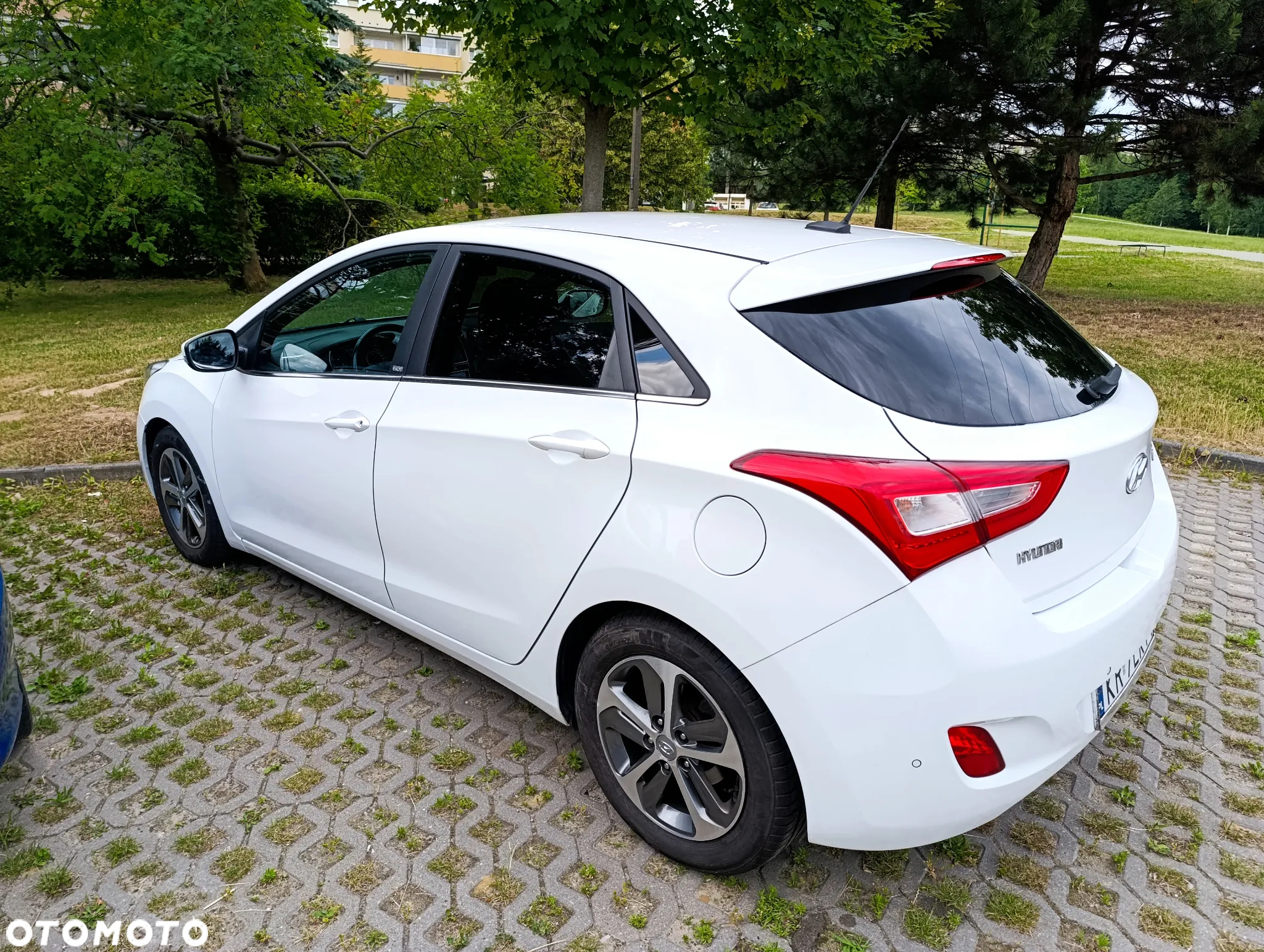 Hyundai i30 1.6 D GO - 21