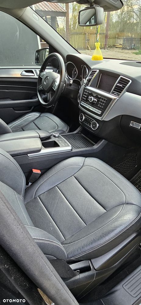 Mercedes-Benz ML 350 BlueTEC 4-Matic - 6