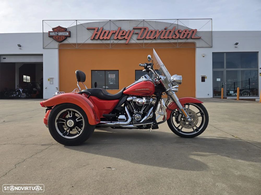 Harley-Davidson Tour FLRT - FREEWHEELER - 1