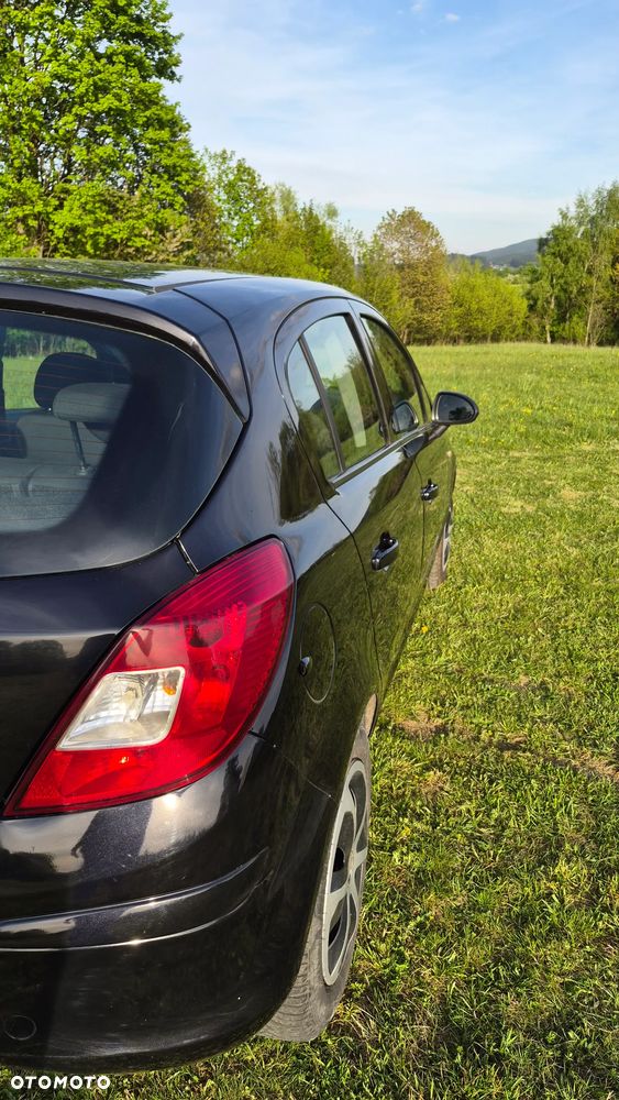 Opel Corsa 1.4 16V Enjoy - 4