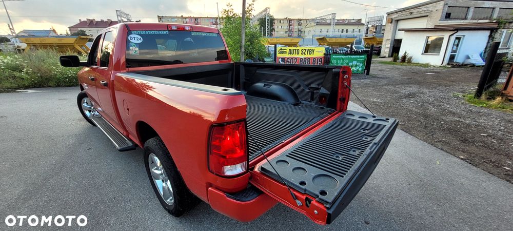 Dodge RAM 5.7 4x4 - 30