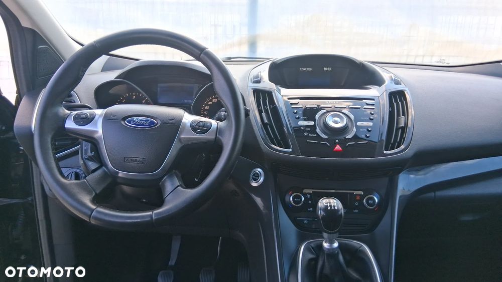 Ford Kuga 2.0 TDCi 4WD Titanium - 17