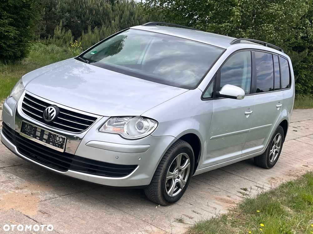 Volkswagen Touran 1.9 TDI DSG Trendline - 9