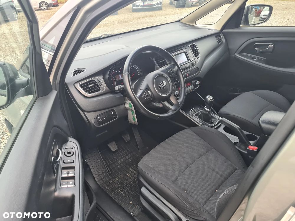 Kia Carens 1.7 CRDi 115 Dream-Team Edition - 8