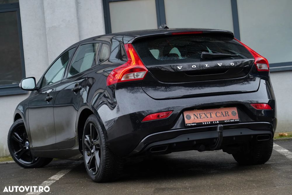 Volvo V40 D2 Aut. Summum - 4