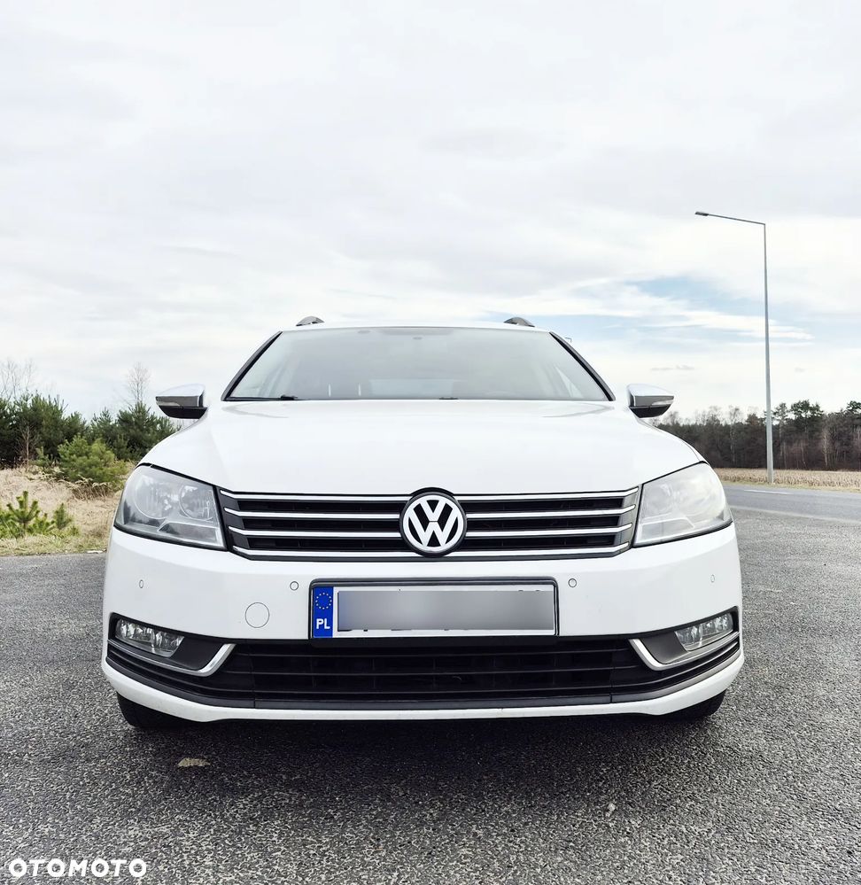 Volkswagen Passat - 2