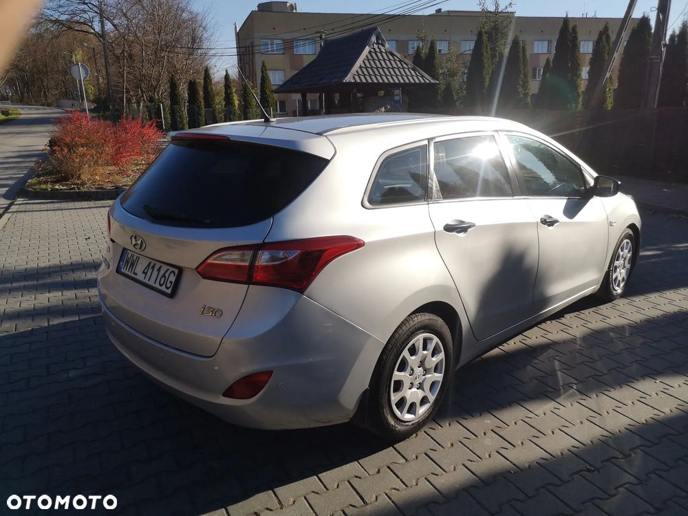 Hyundai i30 1.6 CRDi Trend - 6