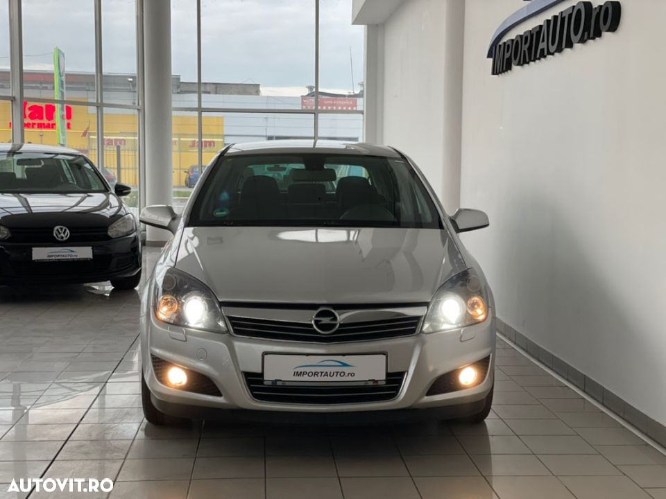 Opel Astra 1.6 TWINPORT ECOTEC Selection - 2