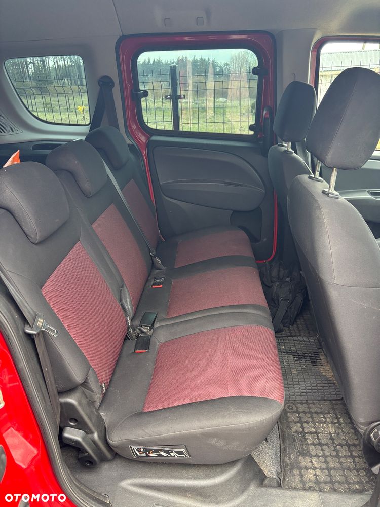 Fiat Doblo 1.6 Multijet 16V Emotion - 15