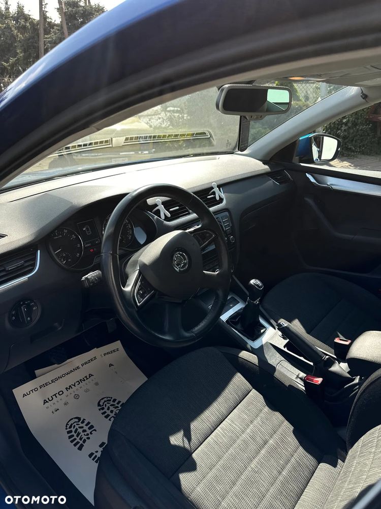 Skoda Octavia 1.4 TSI Ambition - 8