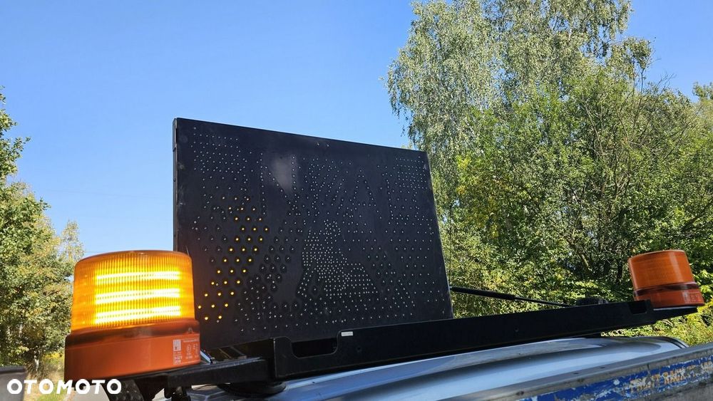 Volkswagen Transporter - 18
