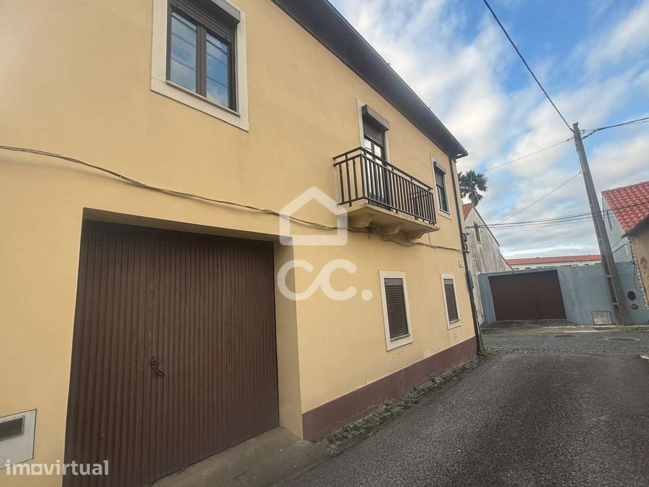 Oportunidade de investimento----Prédio de rés-do-chão e 1º andar compo - Grande imagem: 2/36