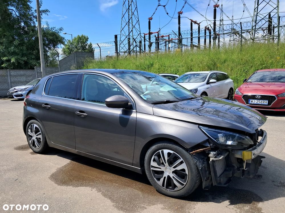 Peugeot 308 - 13
