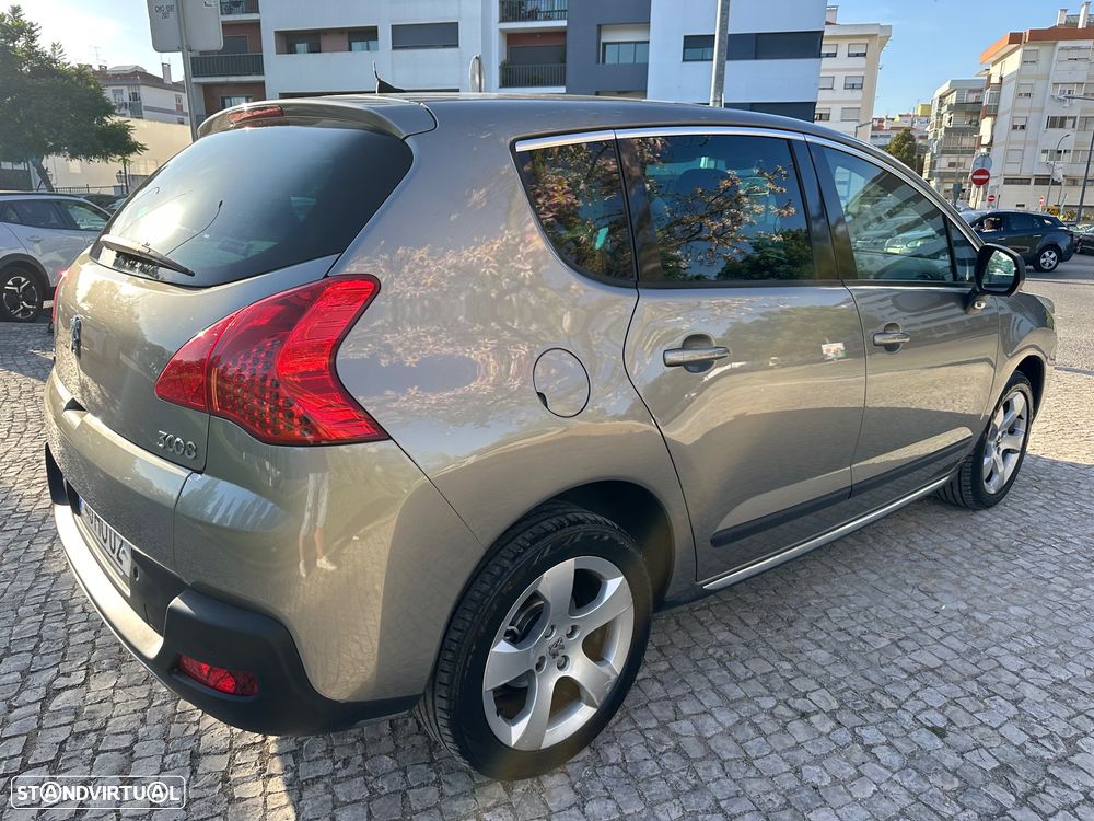 Peugeot 3008 1.6 HDi Sport - 2
