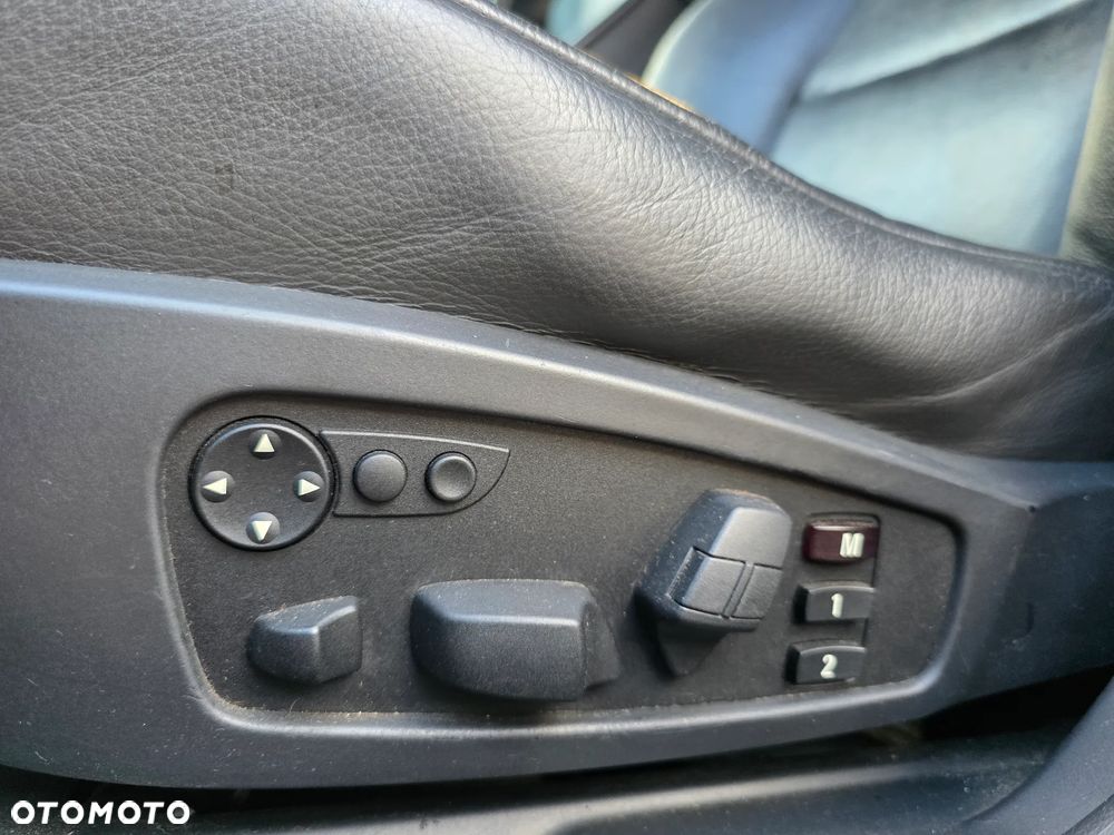 BMW Seria 5 - 12