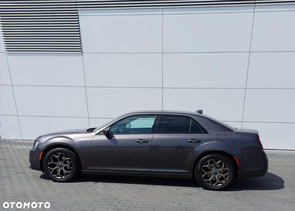 Chrysler 300s - 4