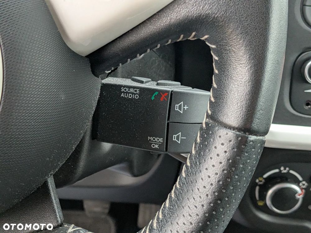 Renault Twingo SCe 70 Expression - 24