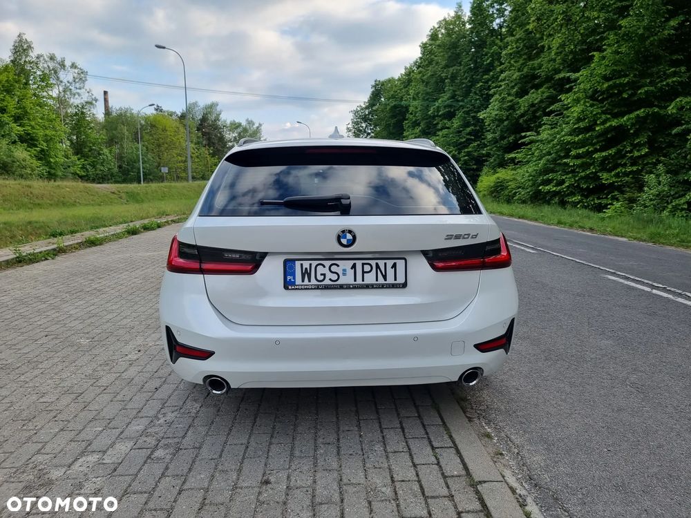 BMW Seria 3 320d Edition Luxury Line Purity - 6