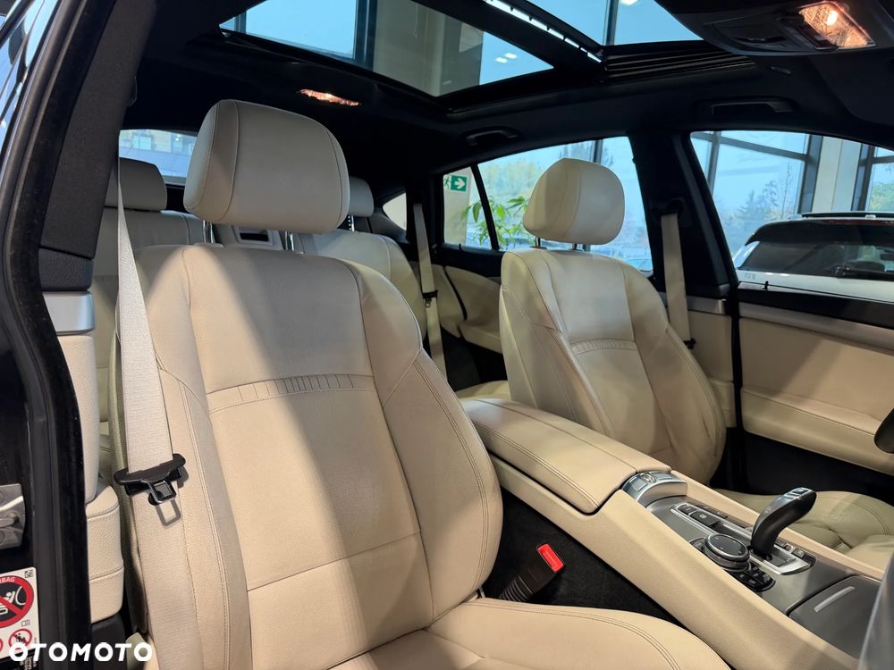 BMW Seria 5 535d xDrive Sport-Aut - 29