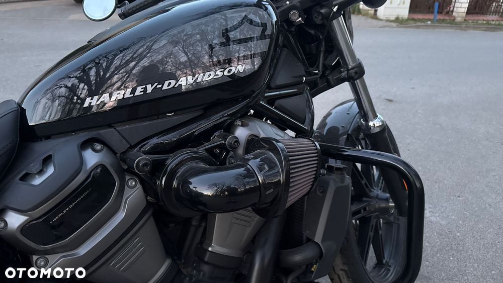 Harley-Davidson Sportster Nightster 975 - 5