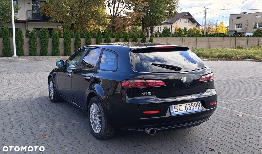 Alfa Romeo 159 1.9JTDM Distinctive - 10