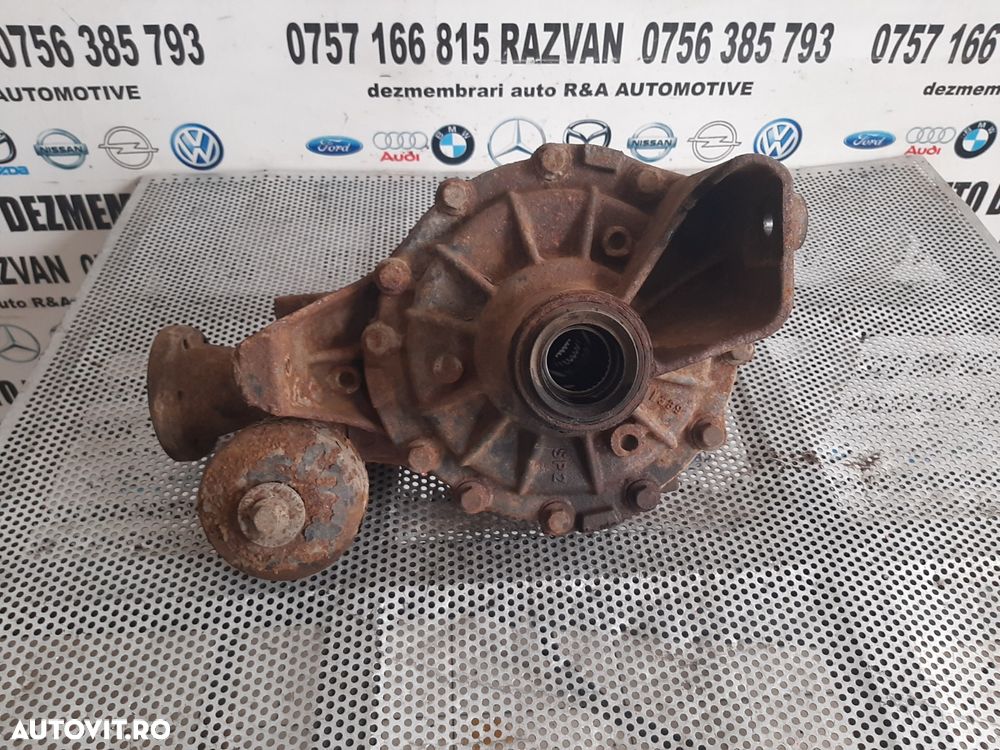 Grup Diferential Spate Land Rover Range Rover Vogue L322 3.6 TDV8 Motor 368DT Dezmembrez Land Rover Range Rover Vogue 3.6 Tdv8 Motor 368DT An 2005-2006-2007-2008-2009-2010 - 4