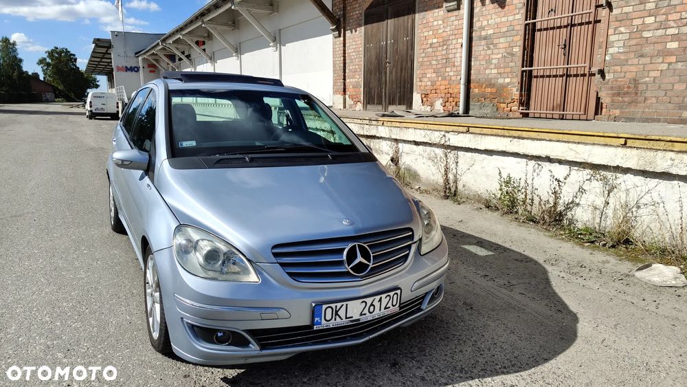 Mercedes-Benz Klasa B ver-200-cdi - 2